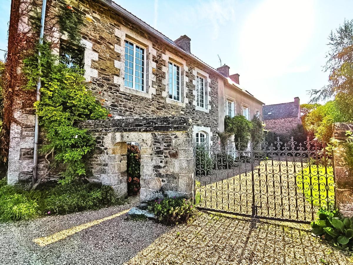 Ty Monde - Chambres D'Hotes En Finistere Poullaouen 外观 照片