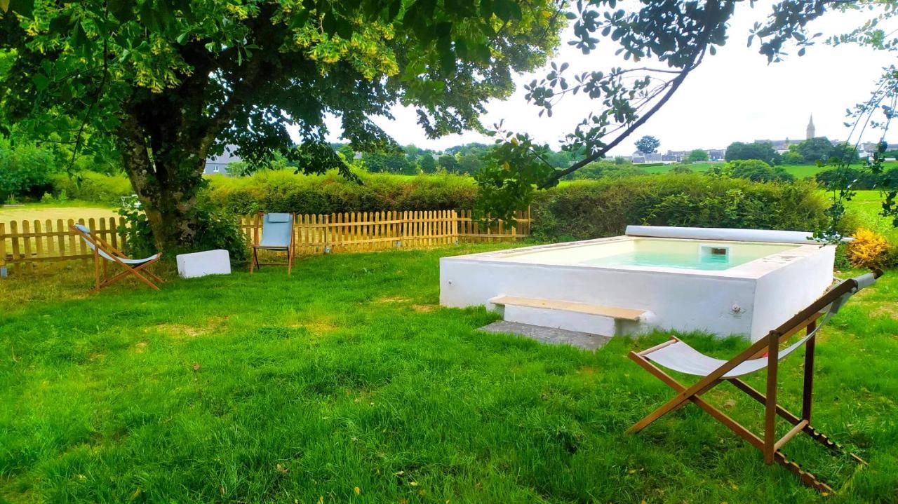 Ty Monde - Chambres D'Hotes En Finistere Poullaouen 外观 照片